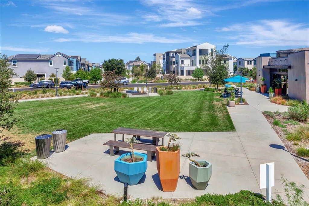 142 Yellow Daisy, Irvine CA 92618 - photo 35