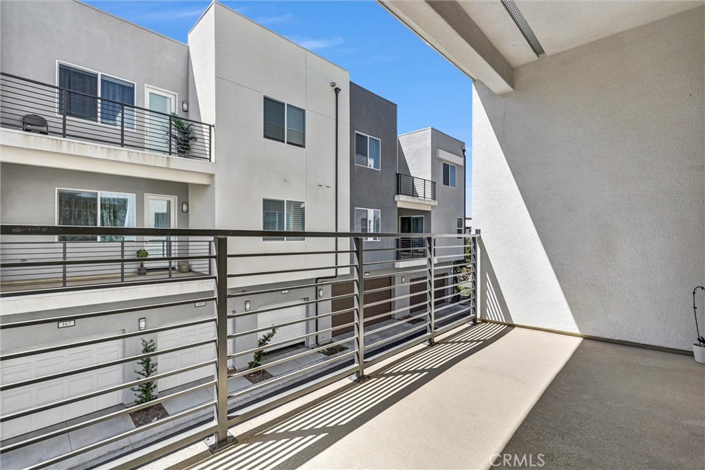Covered deck - 143 Baluster, Irvine CA 92618 - photo 12