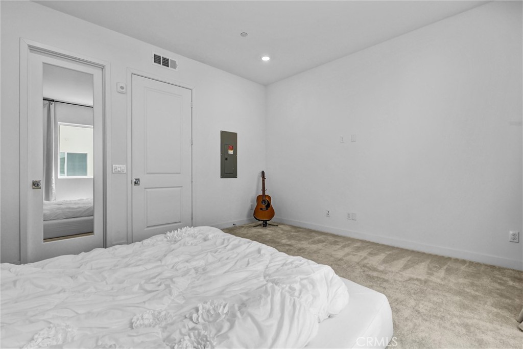 Large bedroom - 143 Baluster, Irvine CA 92618 - photo 17