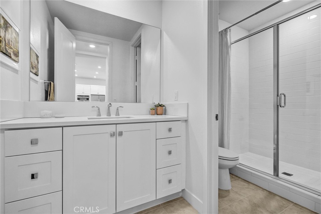 Bathroom - 143 Baluster, Irvine CA 92618 - photo 19