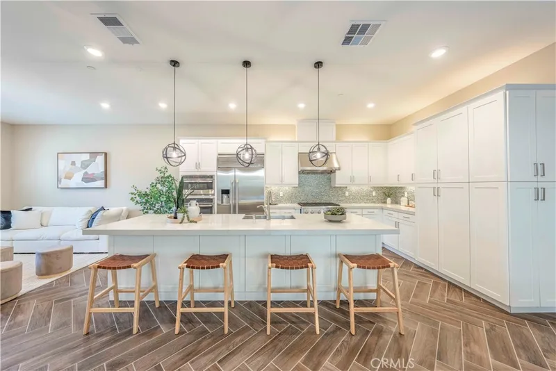 143 Interval, Irvine, CA 92618