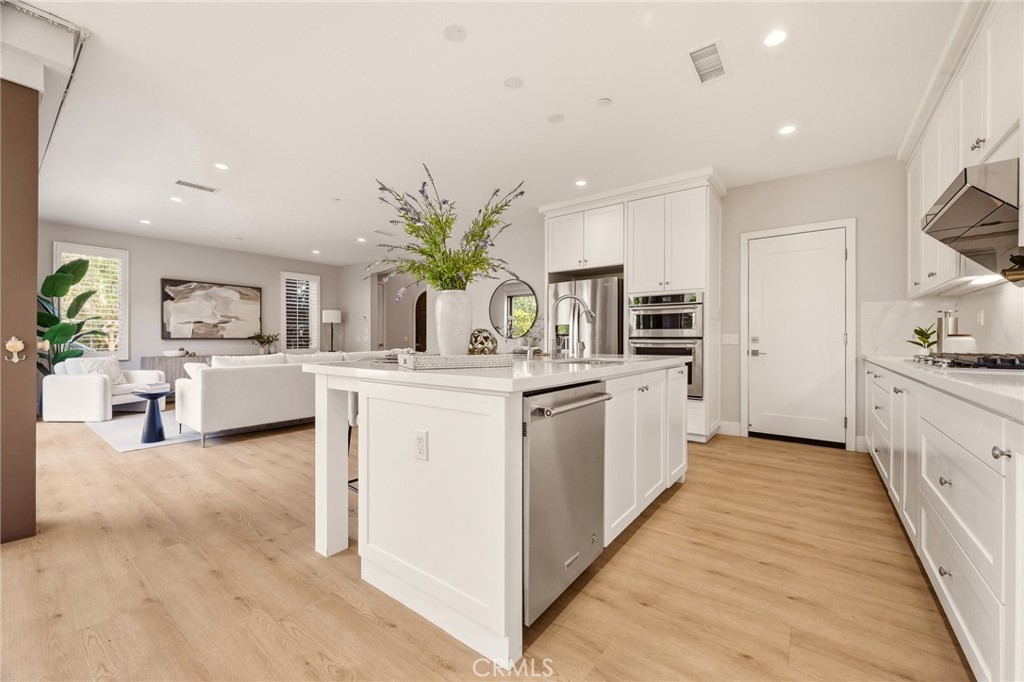 143 Oceano, Irvine CA 92602 - photo 18