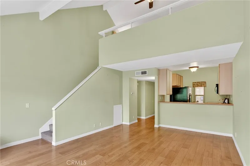 143 Orange Blossom 113, Irvine, CA 92618
