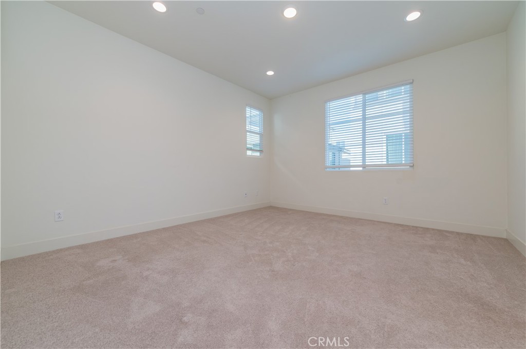 144 Allusion, Irvine CA 92618 - photo 17
