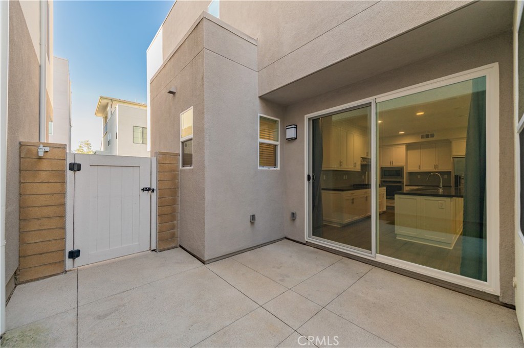 144 Allusion, Irvine CA 92618 - photo 27