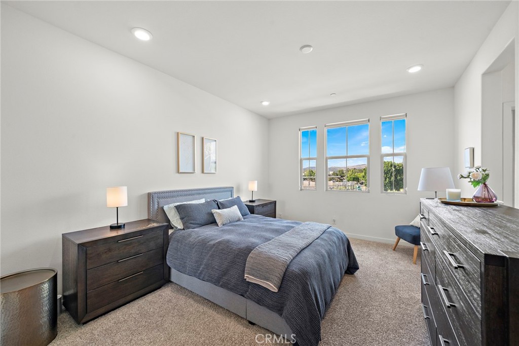Master Bedroom, light and bright. - 144 Paramount, Irvine CA 92618 - photo 15