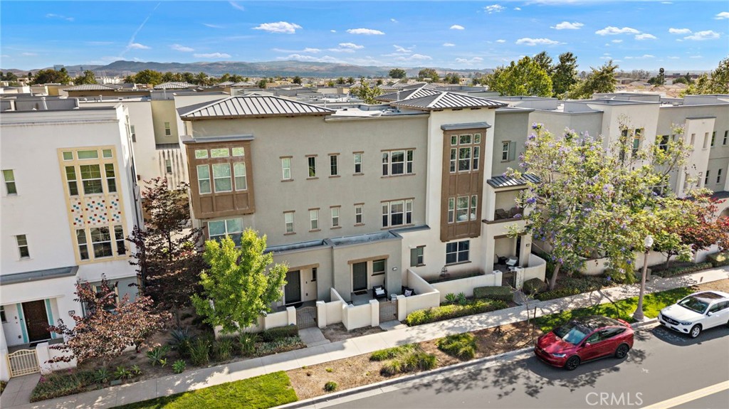 Aerial views. - 144 Paramount, Irvine CA 92618 - photo 27