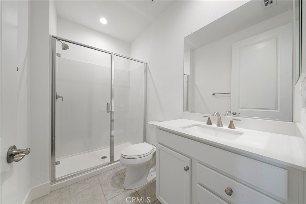 145 Bosal, Irvine CA 92618 - photo 23