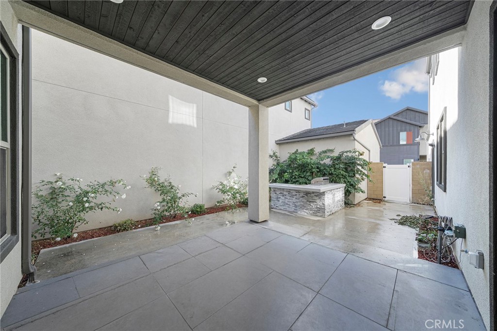145 Bosal, Irvine CA 92618 - photo 24