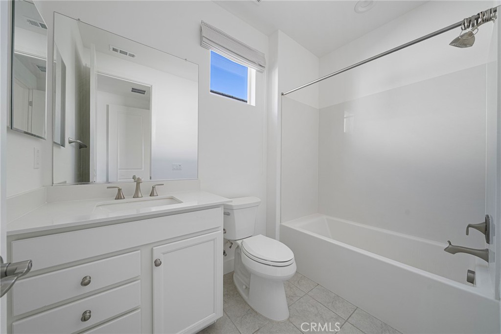 145 Bosal, Irvine CA 92618 - photo 40