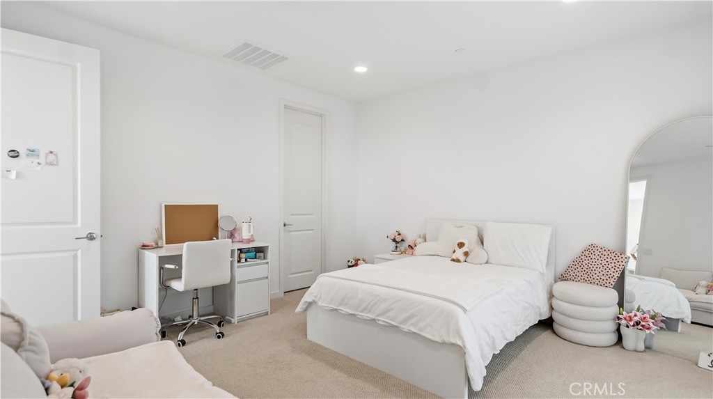 145 Culture, Irvine CA 92618 - photo 4