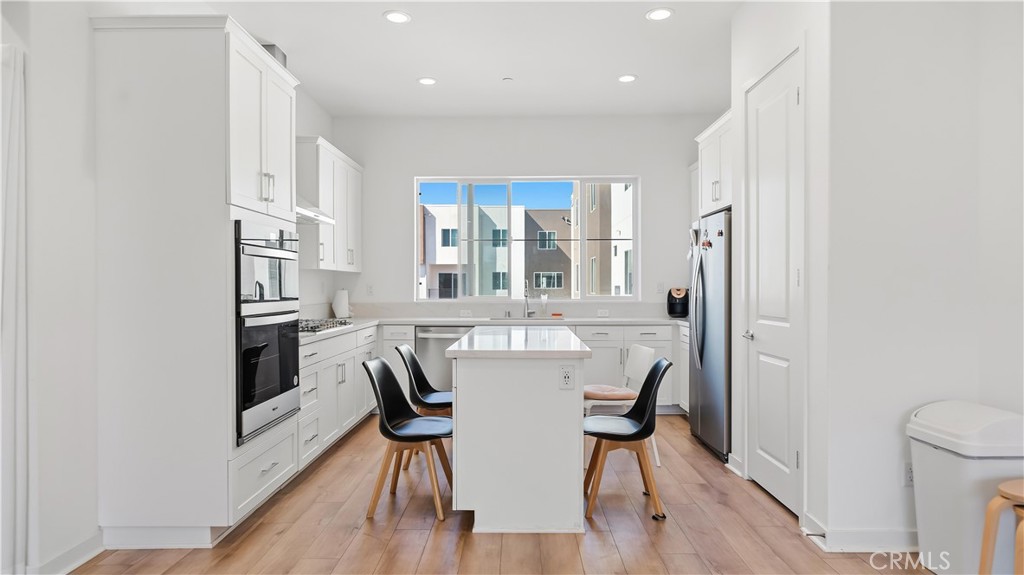 145 Culture, Irvine CA 92618 - photo 6