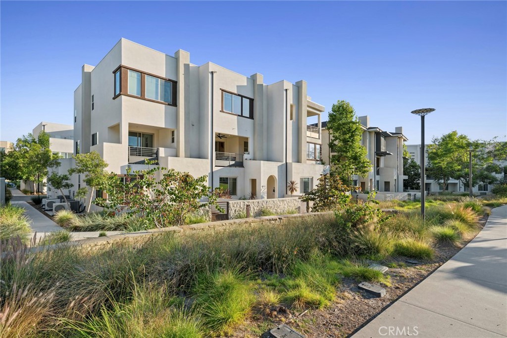 145 Episode, Irvine CA 92618 - photo 35