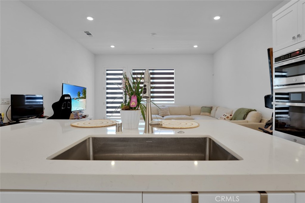 145 Sash, Irvine CA 92618 - photo 20