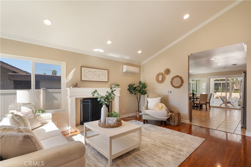 14541 Countrywood, Irvine CA 92604 - photo 4