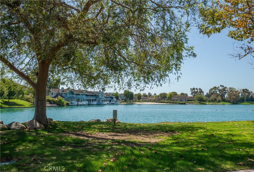 14541 Countrywood, Irvine CA 92604 - photo 32