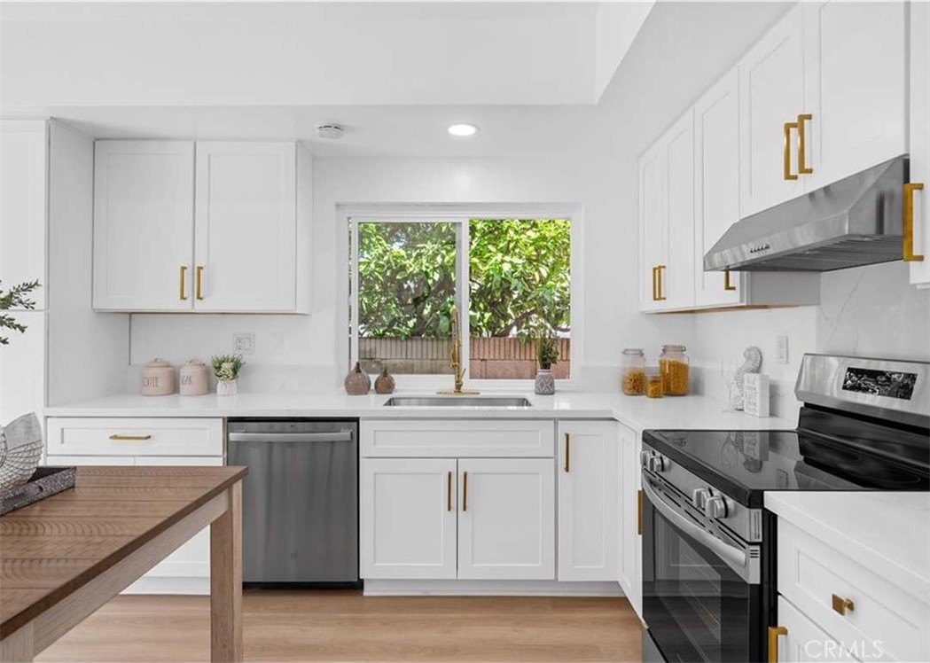 14551 Linden Avenue 1, Irvine CA 92606 - photo 23