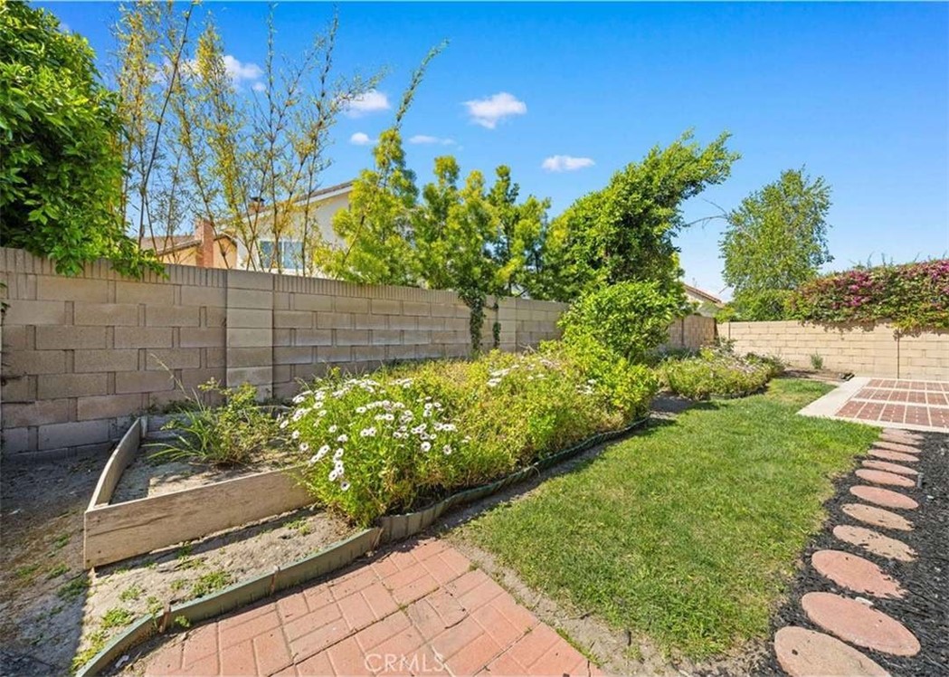 14551 Linden Avenue 1, Irvine CA 92606 - photo 27