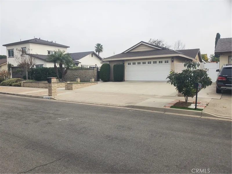 14592 Highcrest, Irvine, CA 92604