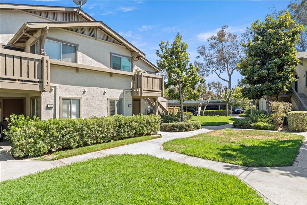 146 Echo 58, Irvine CA 92614 - photo 4