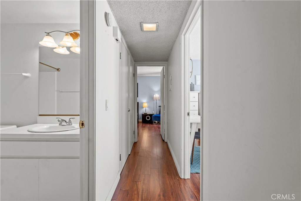 146 Echo 58, Irvine CA 92614 - photo 17