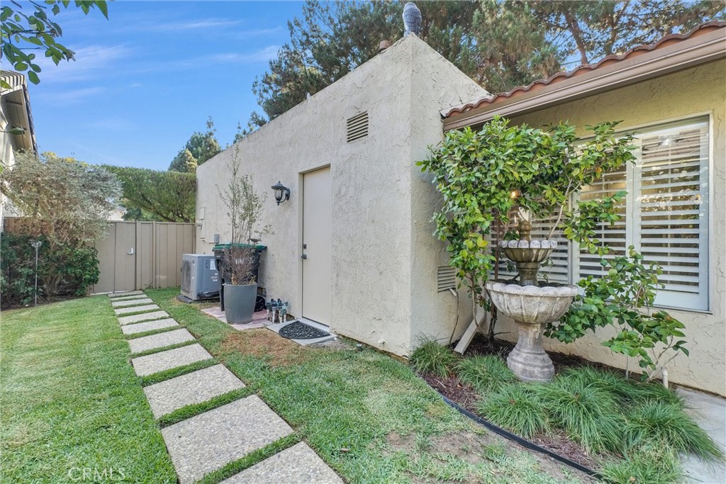 146 Orchard, Irvine CA 92618 - photo 24