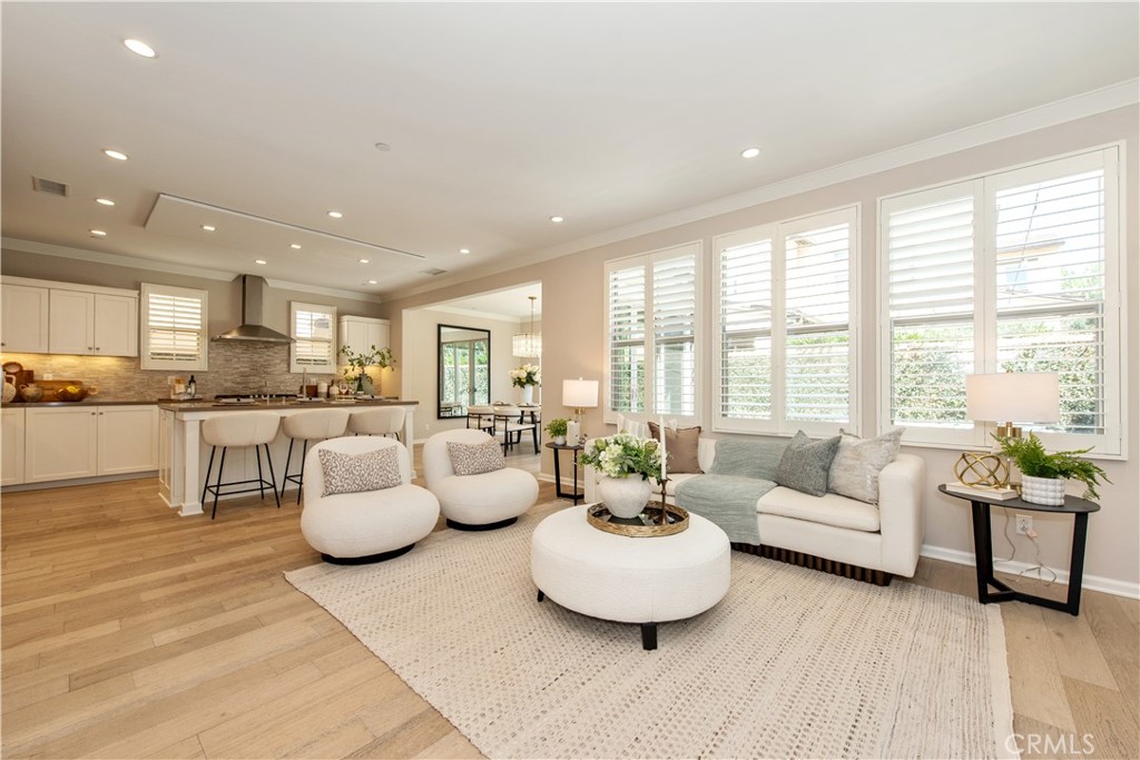 146 Rotunda, Irvine CA 92620 - photo 8
