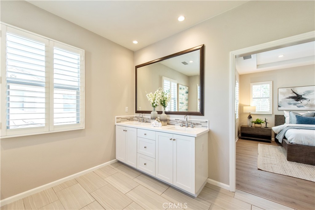 146 Rotunda, Irvine CA 92620 - photo 16