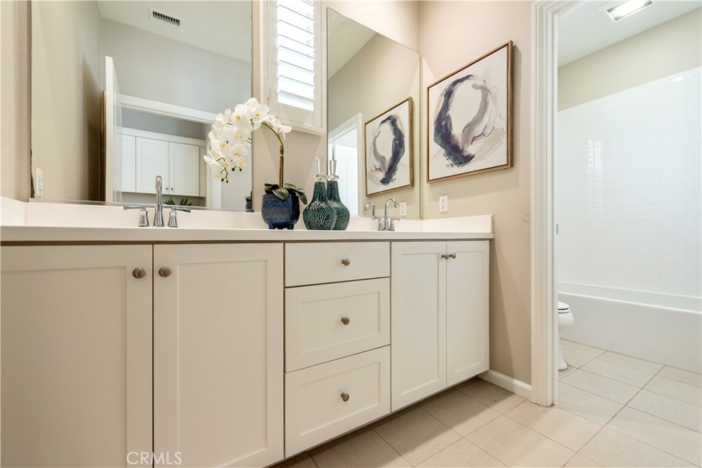 146 Rotunda, Irvine CA 92620 - photo 21