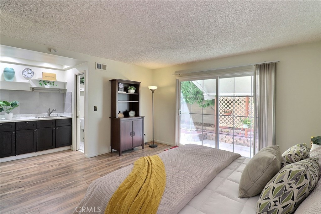 14605 Seron, Irvine CA 92606 - photo 8