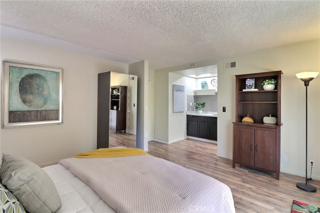 14605 Seron, Irvine CA 92606 - photo 24