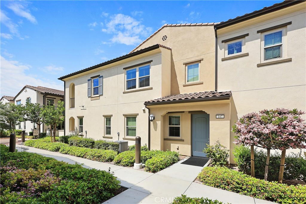 147 Carlow, Irvine CA 92618 - photo 1