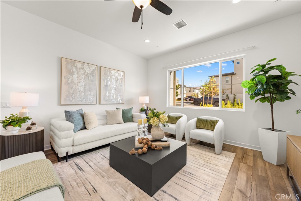 147 Culture, Irvine CA 92618 - photo 8