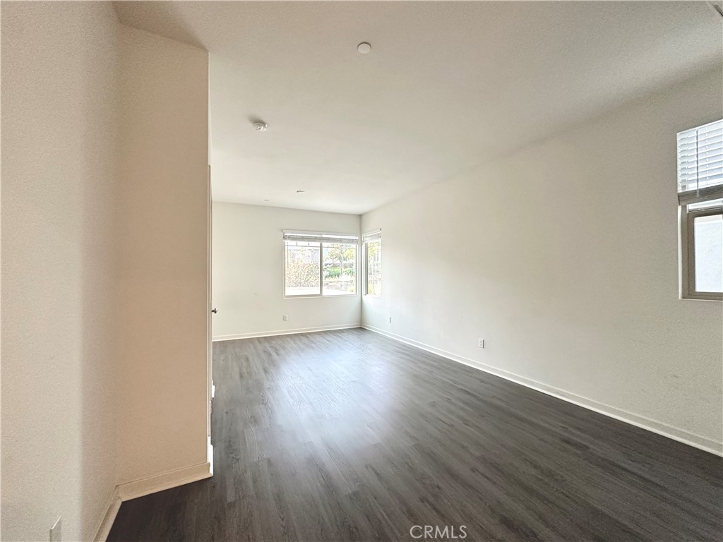 147 Episode, Irvine CA 92618 - photo 9