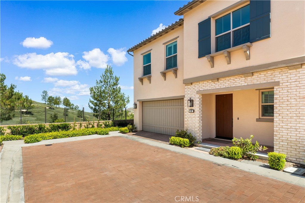 147 Fairgreen, Irvine CA 92618 - photo 2