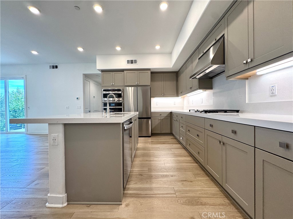 147 Sash, Irvine CA 92618 - photo 4