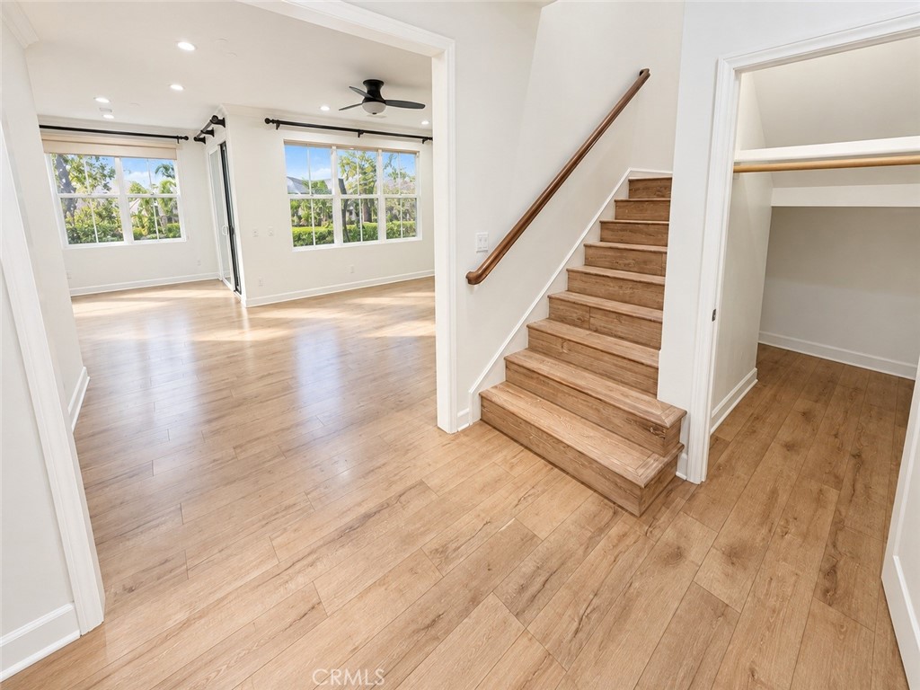 147 Stallion, Irvine CA 92602 - photo 5