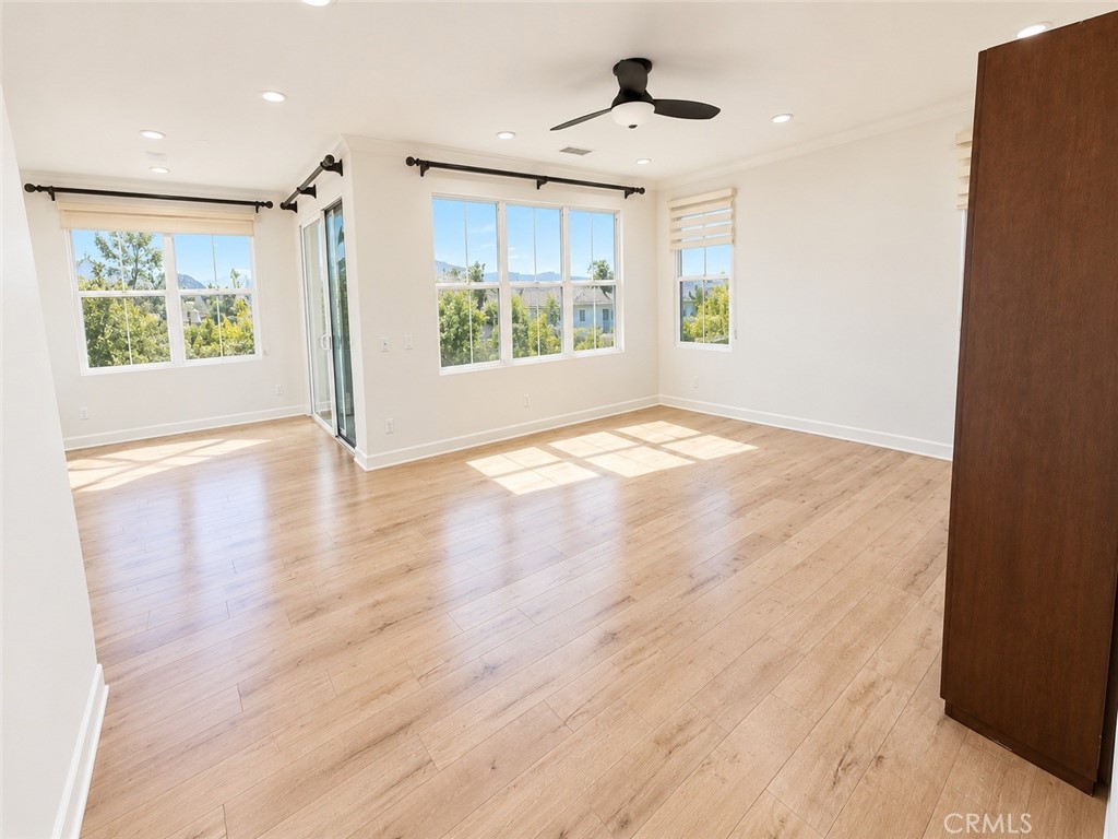 147 Stallion, Irvine CA 92602 - photo 6