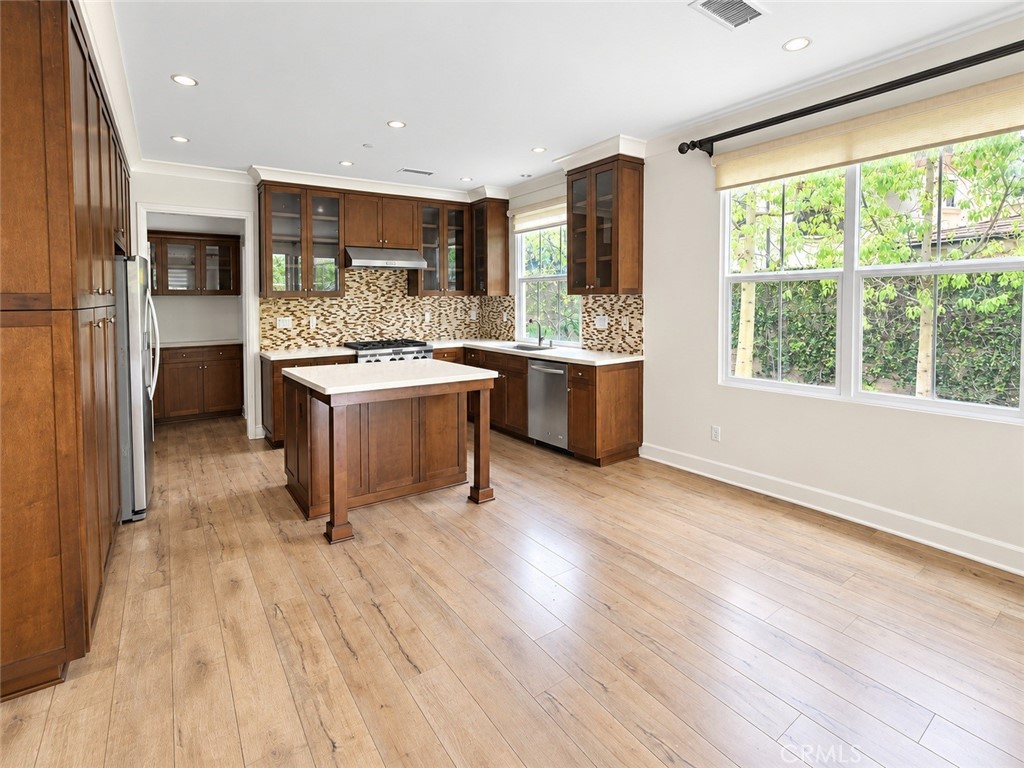 147 Stallion, Irvine CA 92602 - photo 8