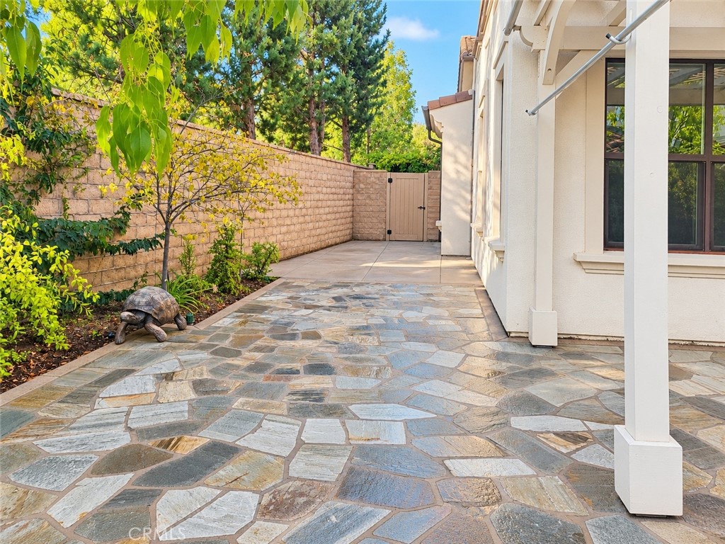 147 Stallion, Irvine CA 92602 - photo 44