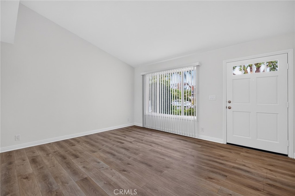 14712 Comet, Irvine CA 92604 - photo 5