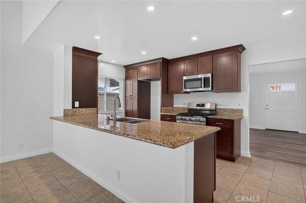 14712 Comet, Irvine CA 92604 - photo 10