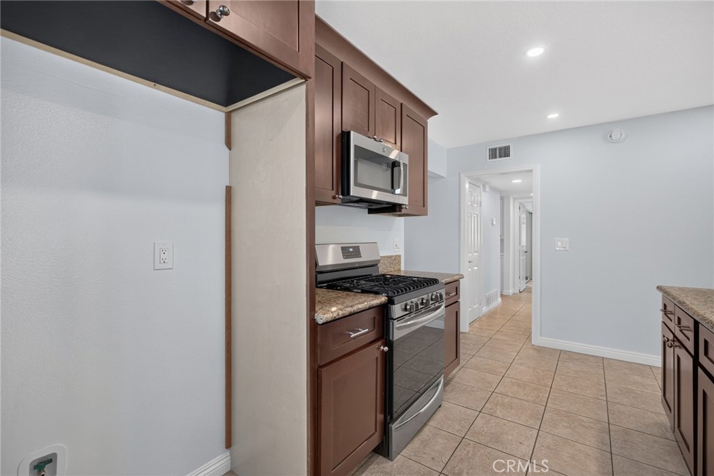 14712 Comet, Irvine CA 92604 - photo 11