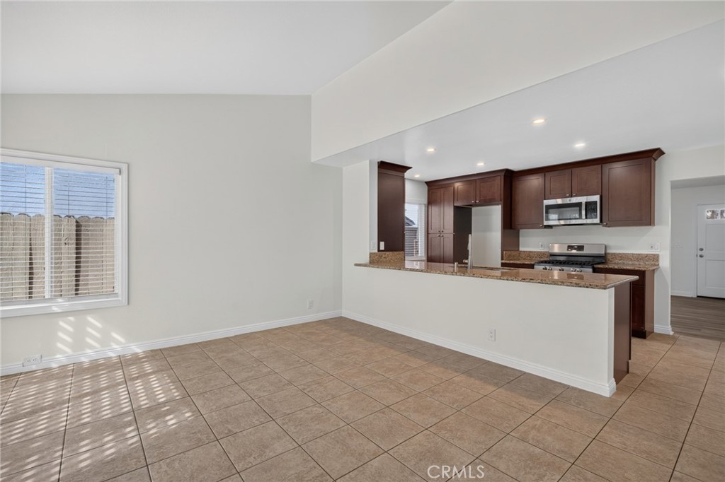 14712 Comet, Irvine CA 92604 - photo 17