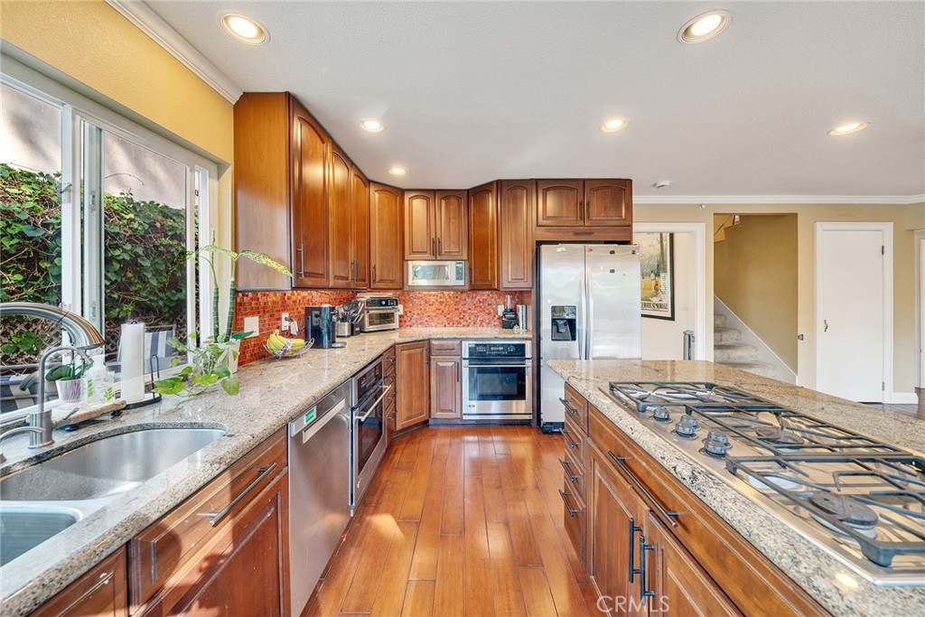 14751 Deer Park St, Irvine CA 92604 - photo 16
