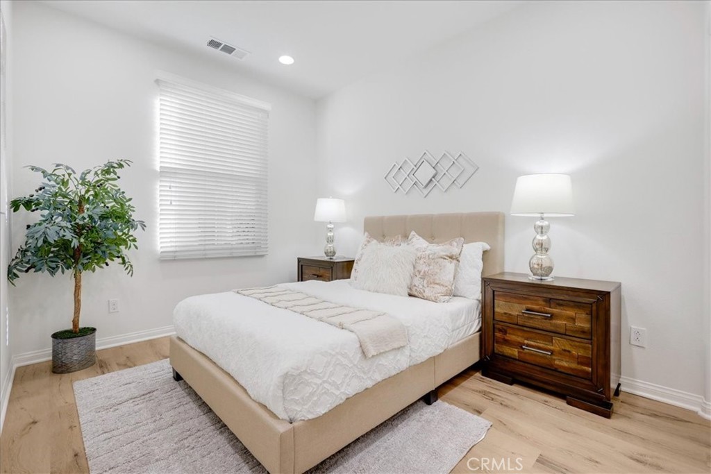 148 Capricorn, Irvine CA 92618 - photo 4