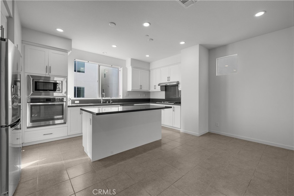 148 Stellar, Irvine CA 92618 - photo 9