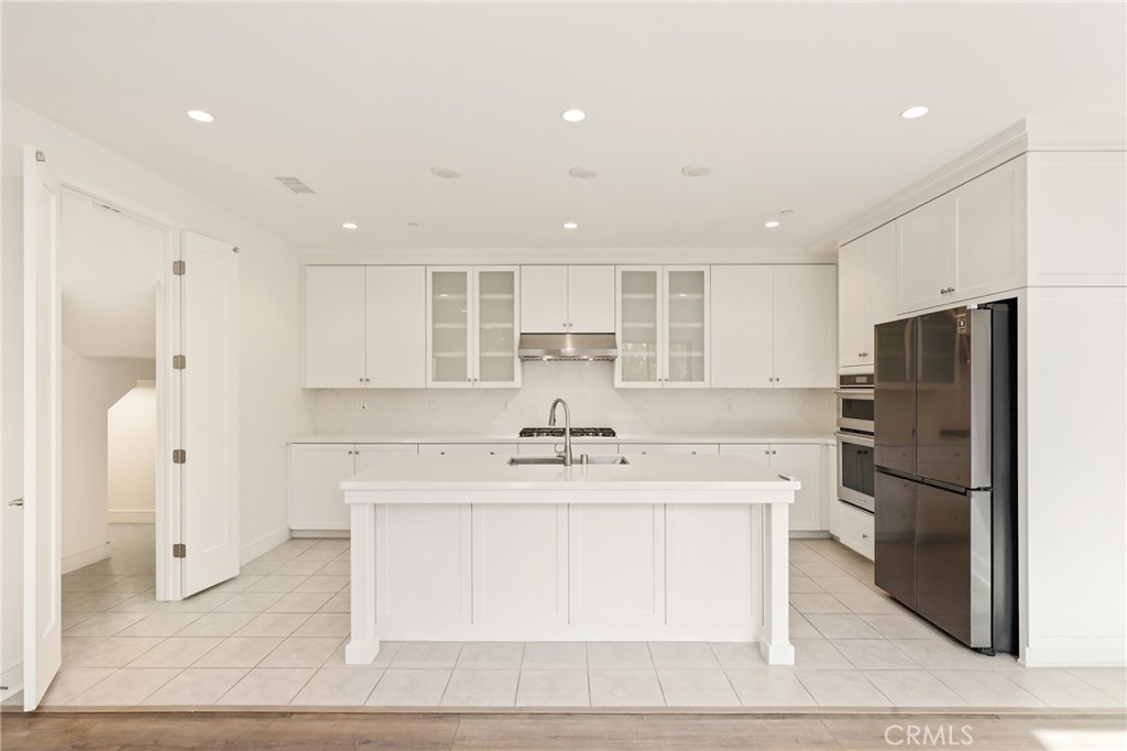 148 Villa Rdg, Irvine CA 92602 - photo 7