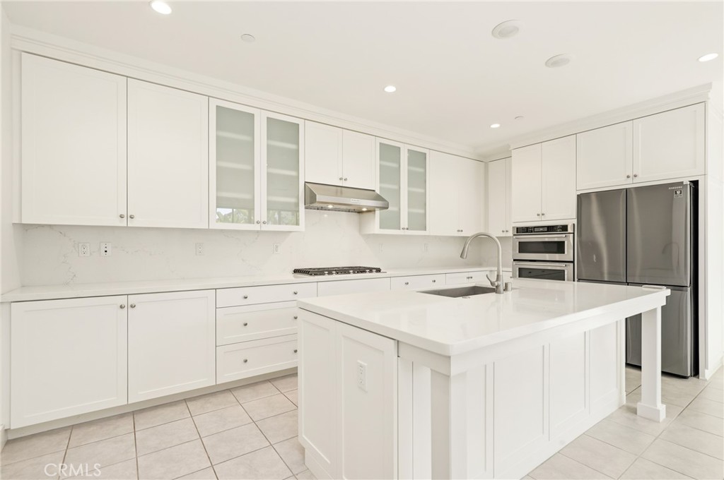 148 Villa Rdg, Irvine CA 92602 - photo 8