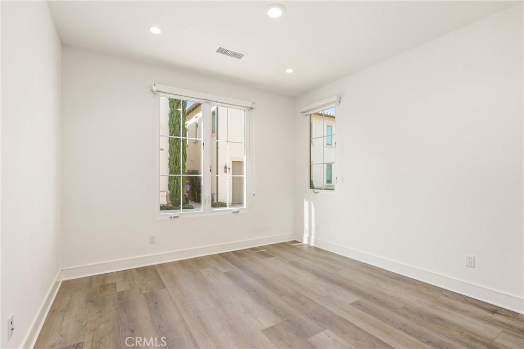 1st floor bedroom - 148 Villa Rdg, Irvine CA 92602 - photo 13